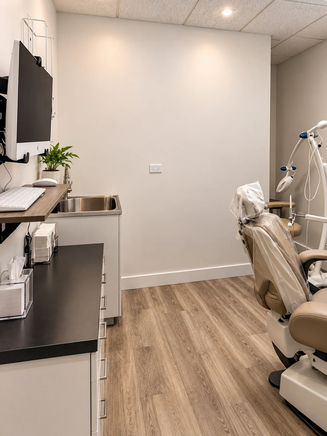 Dental operatory and workstation